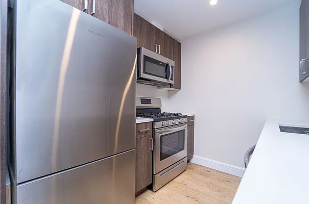 Rented by Modern Spaces | media 18