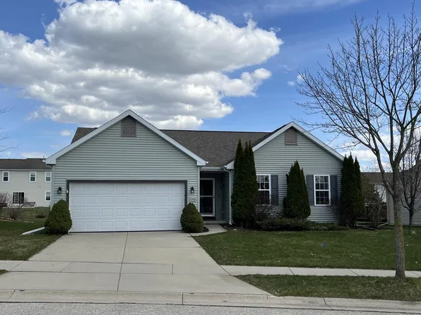 1348 Mulberry STREET, Hartford, WI 53027
