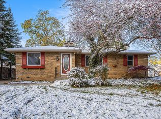 1227 Parkhurst Ave NW, Grand Rapids, MI 49504