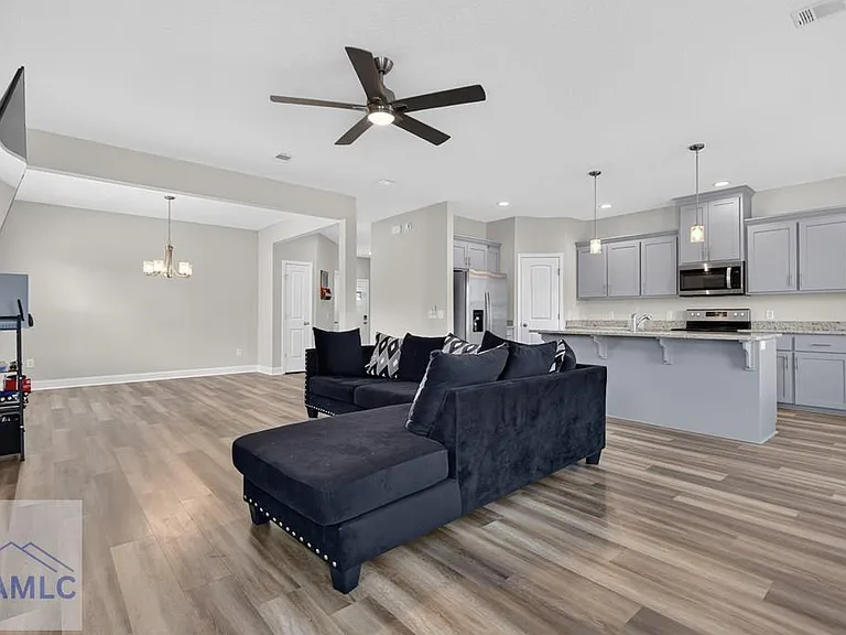 929 Abode Ave — Photo 12