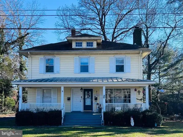 9 Howard St, Vineland, NJ 08360