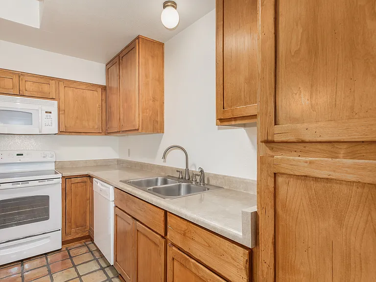 17226 E Salida Dr #2-W — Photo 16