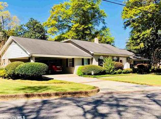 110 Douglas Ln, Brewton, AL 36426