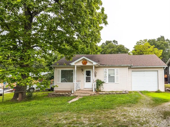 306 E 5th St, Dixon, MO 65459