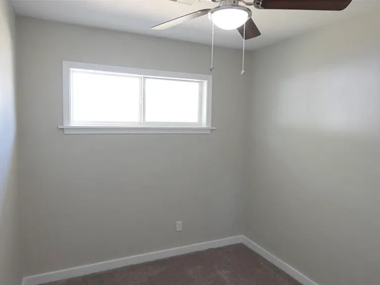 617 De Laura Cir — Photo 27