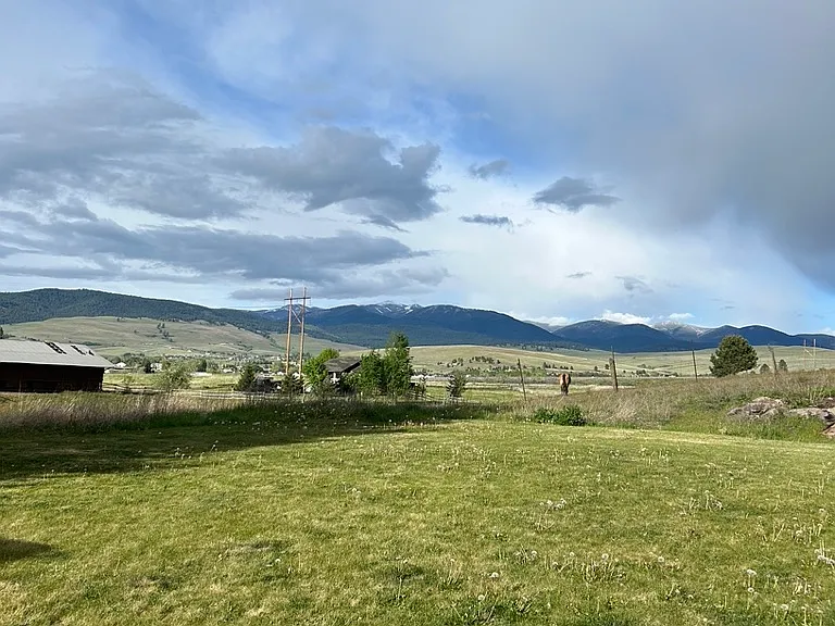 9000 US Hwy 10 - 2 — Photo 2