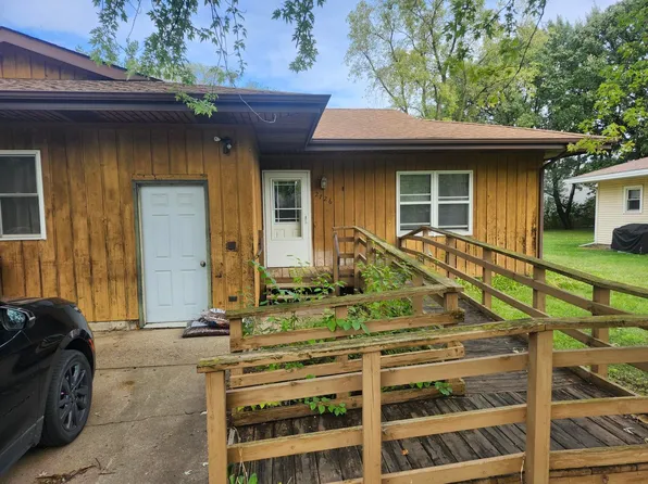 2726 Hallie Ln, Eau Claire, WI 54703