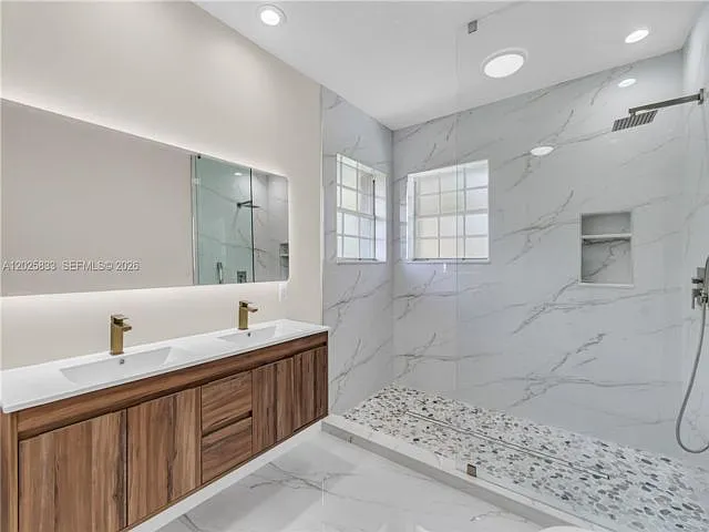 15834 SW 101st St — Photo 5