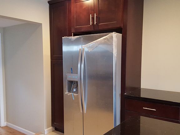 5th image of 11 217 Street Cambria Hts #2G