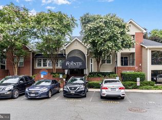 3304 Wyndham Cres #235, Alexandria, VA 22302