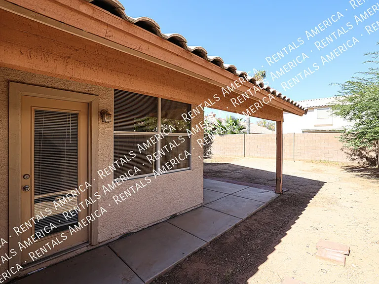 3930 E Harvard Ave — Photo 26