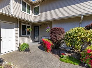 4810 SW 317th Ln APT B, Federal Way, WA 98023