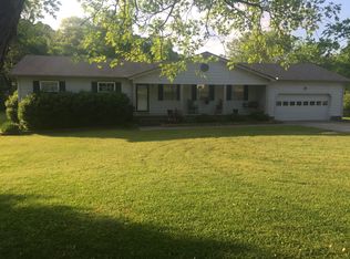 1435 Graysville Rd, Ringgold, GA 30736