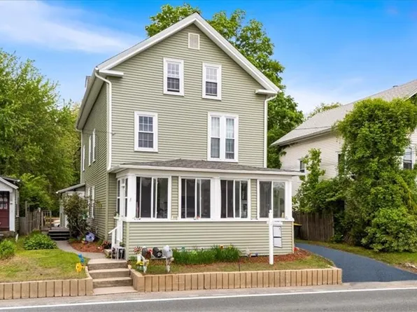 366 Pascoag Main St, Pascoag, RI 02859