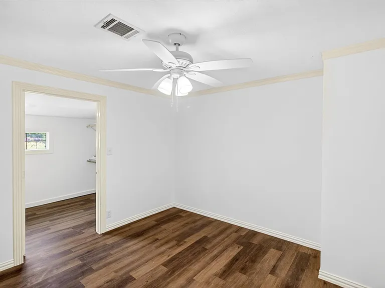 7822 Richland Dr — Photo 7
