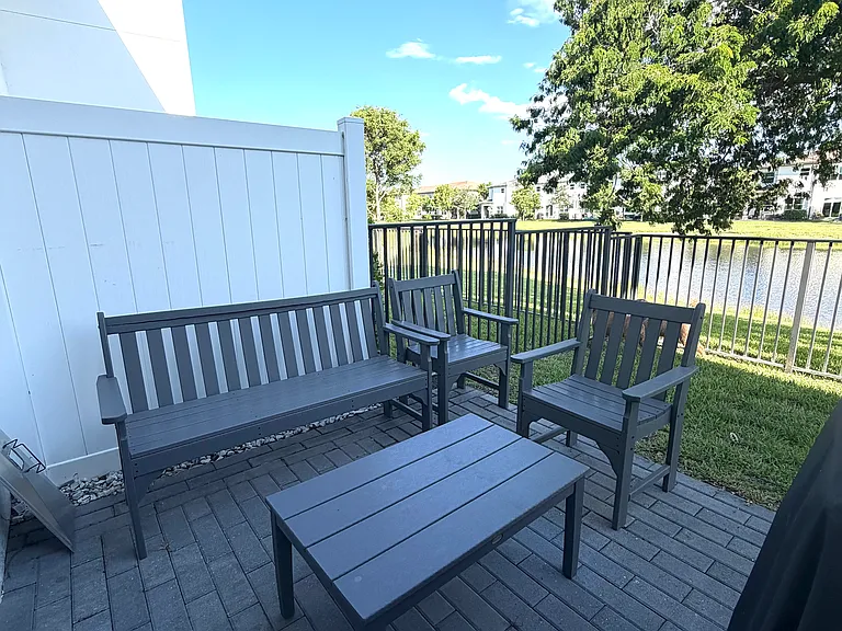 8974 Zevon Ct — Photo 28