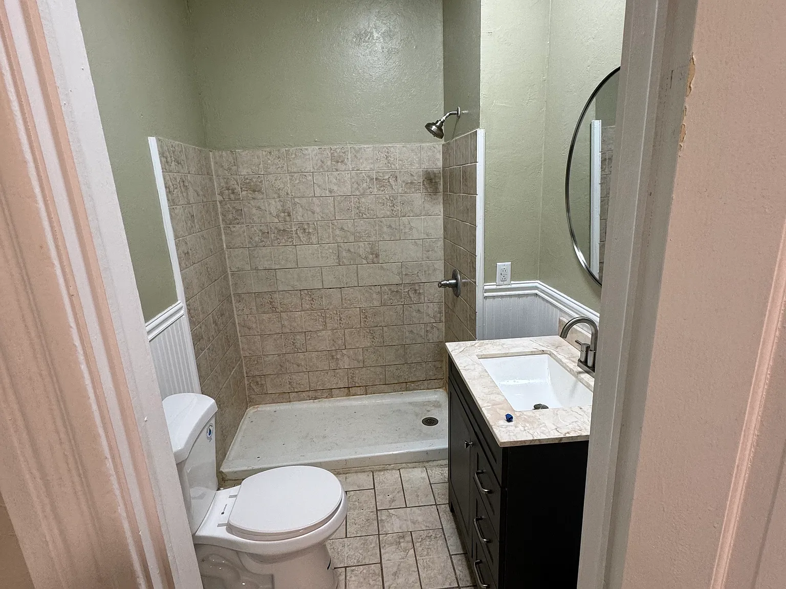 1 bed, 800 sqft, $1,250 — Photo 2