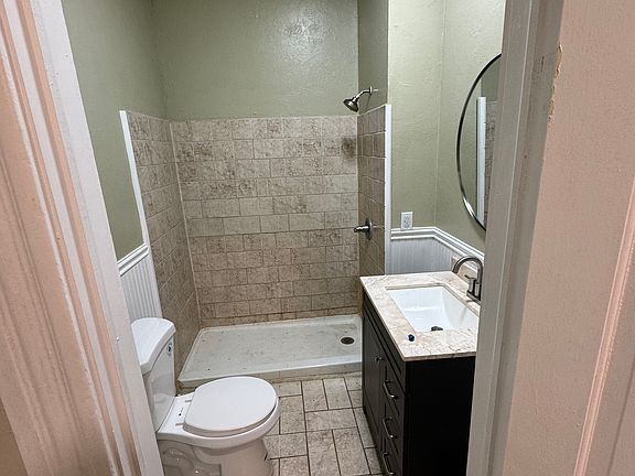 2nd image of 328 N 8th St APT 2