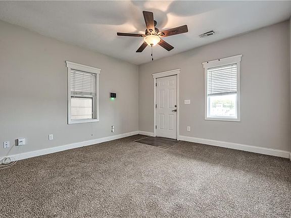 4th image of 625 Tauromee Ave