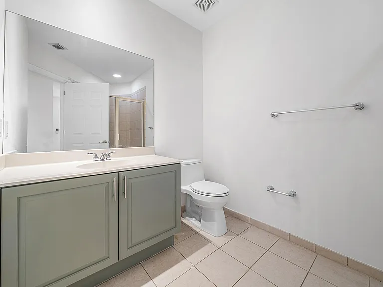 824 Virginia Garden Dr — Photo 8