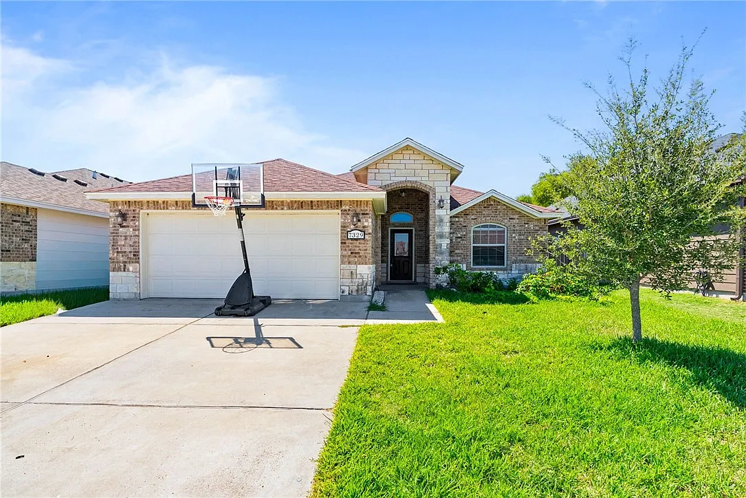 3 bed, 3.0 bath, 1823 sqft, $2,350 — Photo 1