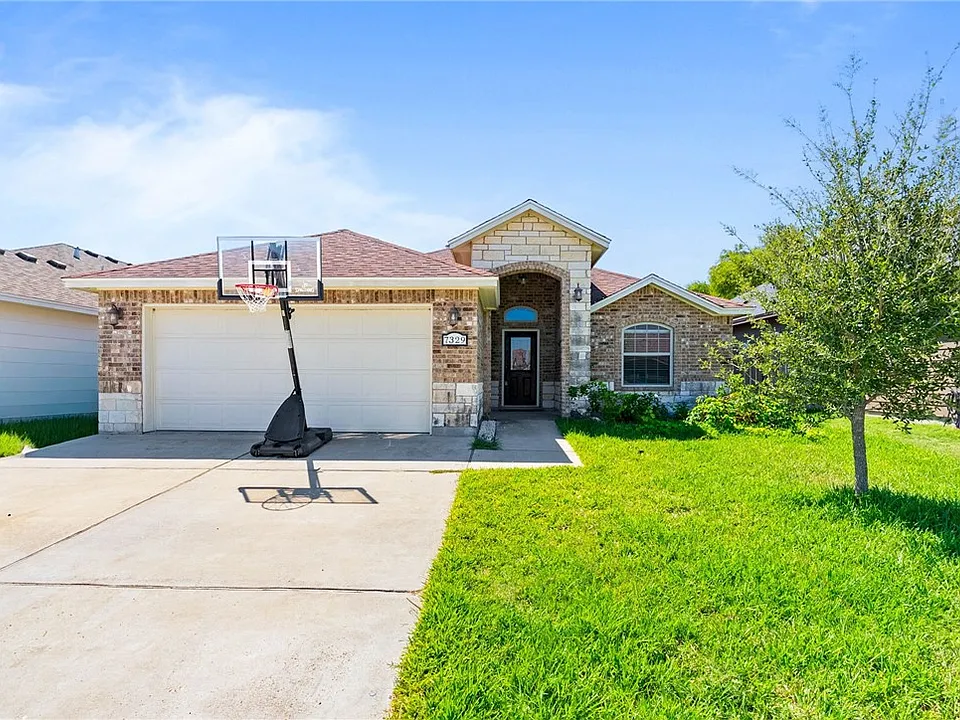7329 Clapton Dr