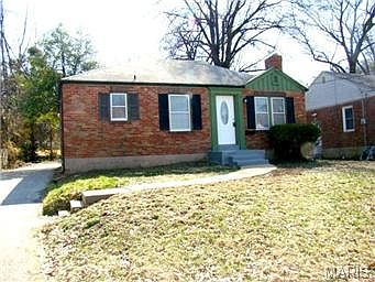 2nd image of 818 Walters Dr