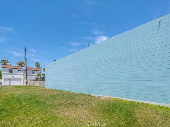 311 17th St Lot 9, Huntington Beach, CA 92648