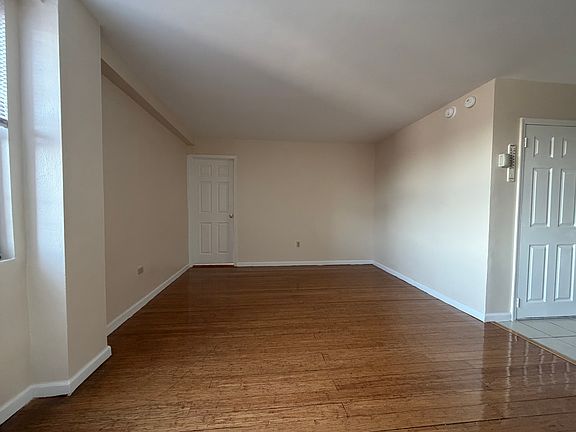 2nd image of 8805 Merrick Blvd #7A7A