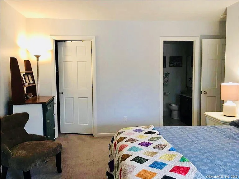 109 Southport Woods Dr — Photo 5