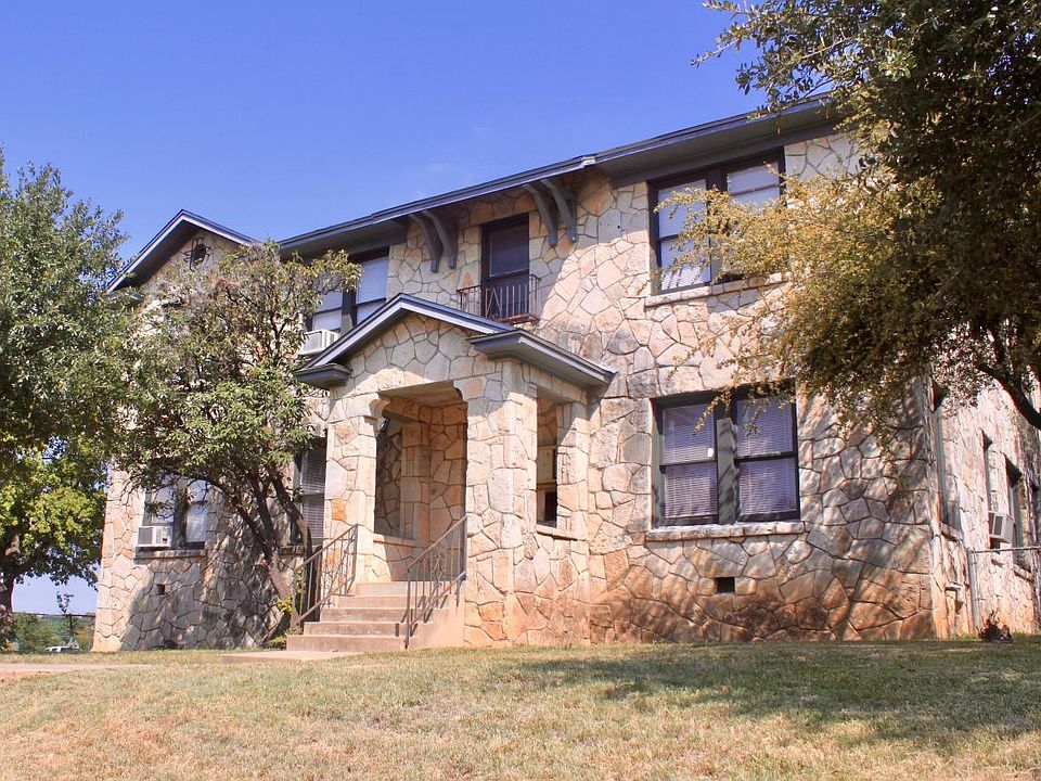 1st image of 141 Harrigan Ct APT 1