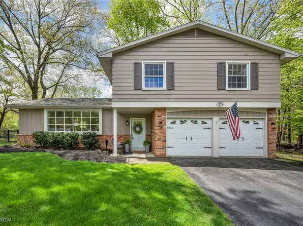 7805 Skylineview Dr, Concord Township, OH 44060