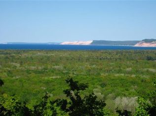 3100 Warren Rd, Beulah, MI 49617