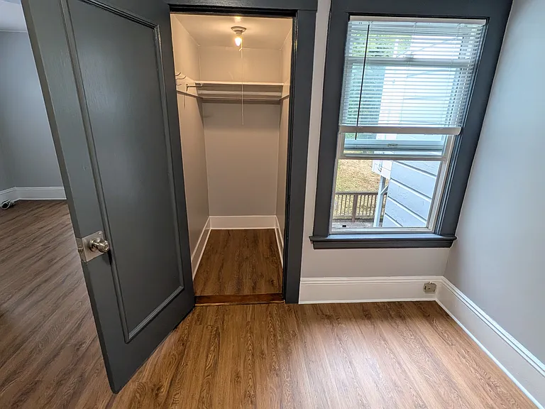 383 29th Ave #3 — Photo 4