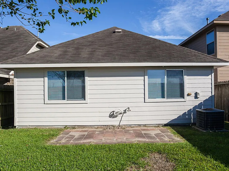 13010 Maile Park Dr — Photo 16