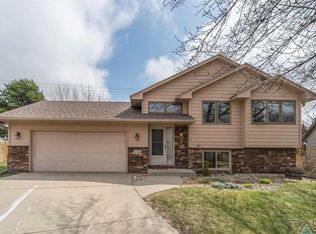 4416 E Harwood Cir, Sioux Falls, SD 57103