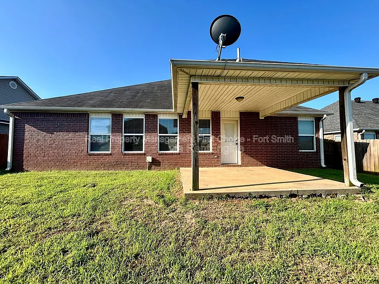 423 Ridge Point Dr — Photo 25