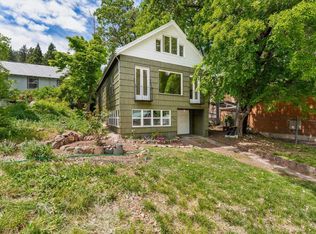 5985 Dunsmuir Ave, Dunsmuir, CA 96025