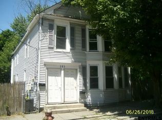 283 9th St, Troy, NY 12180