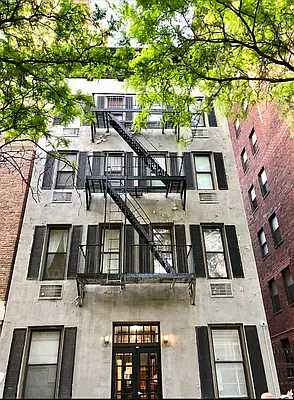 Rented by Compass | media 27