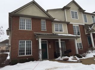 15731 Scotsglen Rd, Orland Park, IL 60462