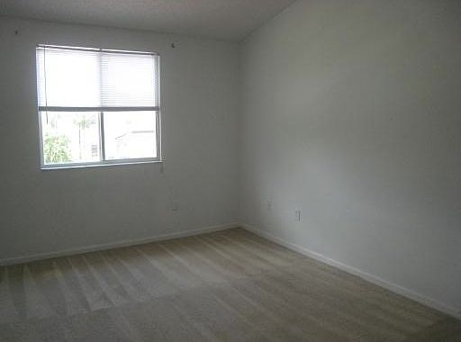 2nd image of 9998 Sunset Strip