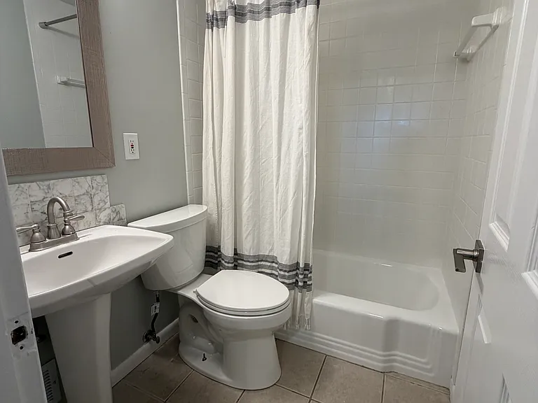 9645 Loveland Madeira Rd — Photo 11