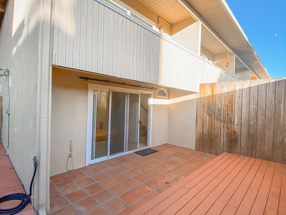 1st image of 19 Camino Calma APT 5