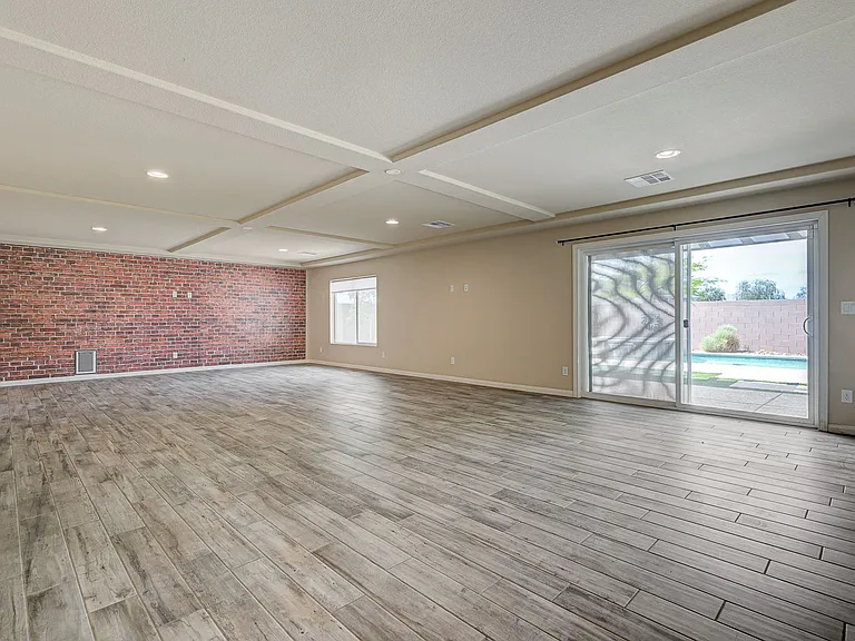 706 Eros Ct — Photo 52
