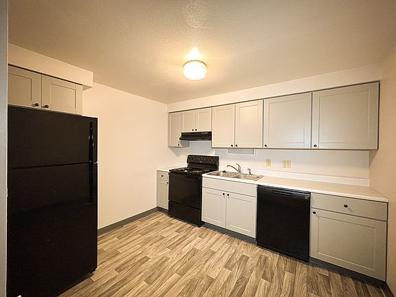 Recently updated kitchen. 
* Cabinet designs could be different in 
 units