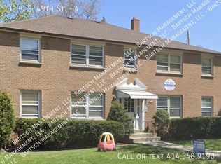 3250 S 49th St #4, Milwaukee, WI 53219