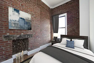 Rented by R New York