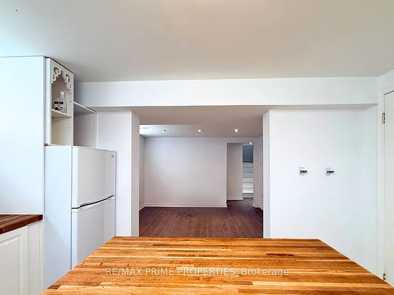 680 Marksbury Rd #BASEMENT — Photo 10