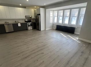 485 Oriole Pkwy, Toronto, ON M5P2H9